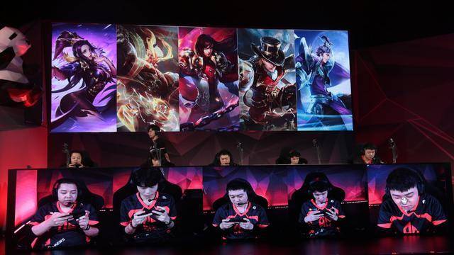 knight 在与 Anyone's Legend 的比赛前表示：“我们需要更好地进行早期团战——否则，我们可能会输。”