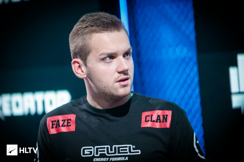 Wei 离开 Bilibili Gaming